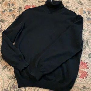Black cashmere turtleneck